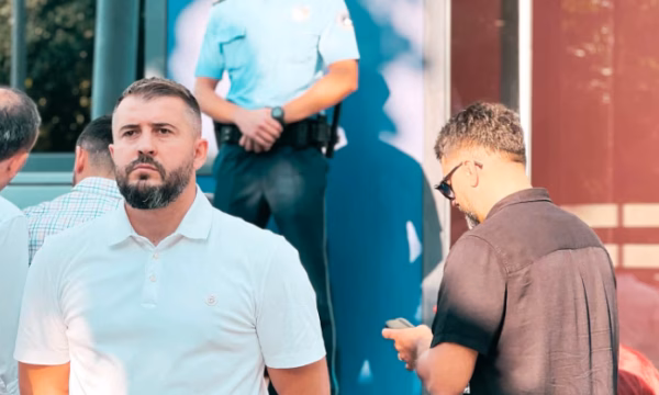 Lushtaku: Me gjasë kryeministri paska pirë mbrëmë dhe nuk qenka zgjuar për punë