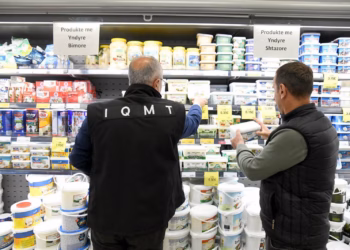 Tërhiqen nga tregu edhe 7 produkte të qumështit