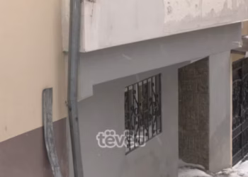 Ngrihet aktakuzë ndaj të pandehurit për vrasjen e nënës së tij në Restelicë