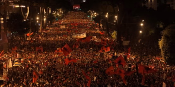 16 javë protestë në Tiranë