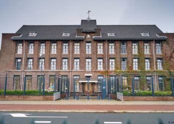 128 vjet burgim për shqiptarët, 107 për serbët, këto janë dënimet e shqiptuara nga gjykata me seli në Hagë për luftën në Kosovë