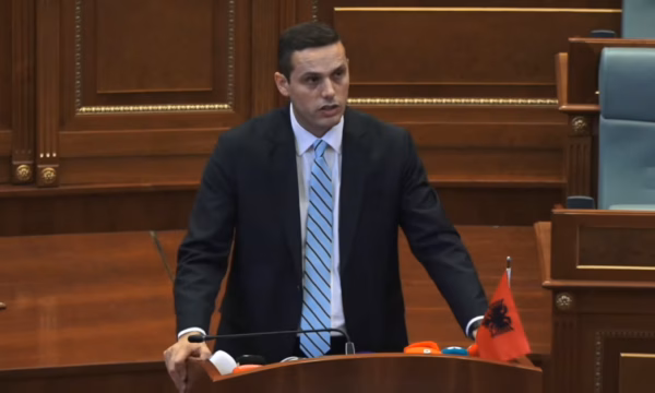 Gruda: Logjika e VV-së është bllokimi i Kosovës