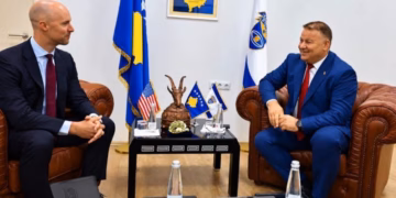 Policia e Kosovës dhe FBI-ja forcojnë bashkëpunimin në luftën kundër krimit
