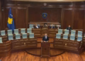 Rritje e pagës mesatare, paga e 13-të edhe në sektorin privat dhe 100 euro për gjyshërit, këto janë zotimet e Kurtit