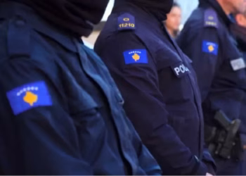 Policia reagon ndaj raportimeve se “Kosova blindohet”: Janë procedura të rregullta policore
