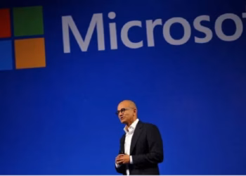 Shefi i Microsoft mbështet përshpejtimin e intelegjencës artificiale