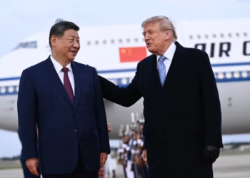 Trump pret Xi në Uashington me nderime të veçanta në nisje të vizitës shtetërore