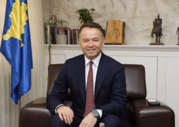 Peci e vlerëson me agjendë politike protestën e thirrur nga Asociacioni i Komunave