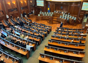 Nis seanca konstituive e Kuvendit