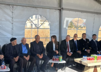 Haxhiu, Sveçla e Hoxha vizitojnë familjen e Afrim Bunjakut në trevjetorin e rënies së tij