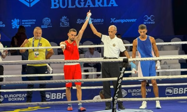 Bashkim Bajoku vazhdon shkëlqimin në Kampionatin Evropian