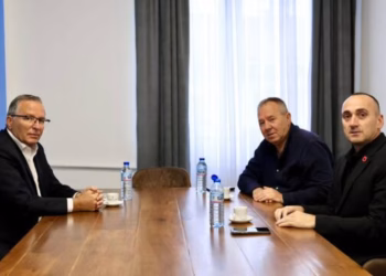 Hamza pret në takim udhëheqësit e OVL të UÇK-së: Më 1 tetor, të gjithë në shesh kundër padrejtësisë