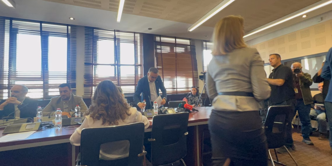 Deliu, Gruda e Tahiri lëshojnë mbledhjen e Komisionit për Legjislacion, shkak ligji për Specialen