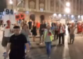 Dita e 94-të në Tiranë, protestuesit bllokojnë hyrjen kryesore të Kryeministrisë, përplasje me policinë