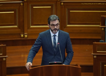 Ardian Gola zgjidhet nënkryetar i Kuvendit