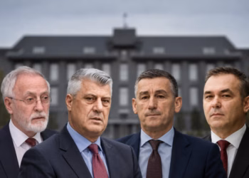 ​Verdikti për Thaçin, Veselin, Krasniqin e Selimin, transmetohet me vetëm 10 minuta vonesë