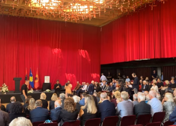 Në nderim të Flora Brovinës, Xhemajli kujton burgosjen dhe vuajtjet e saj