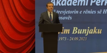 Kurti: Radoiçiq dhe pjesëtarët e tjerë të grupit terrorist duhet të përballen me drejtësinë në Kosovë