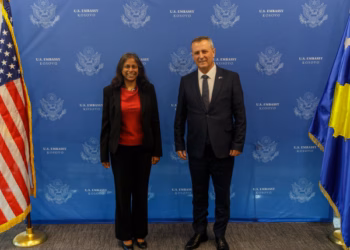 Prattipati pret Isufajn në Ambasadën Amerikane, diskutojnë luftën kundër krimit transnacional