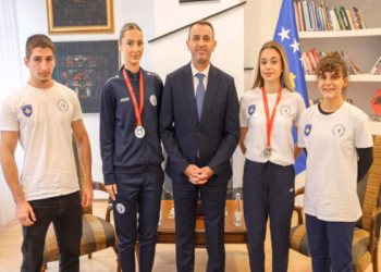 ​Pesë medalje në Tiranë, Gashani pret sportistët kosovarë