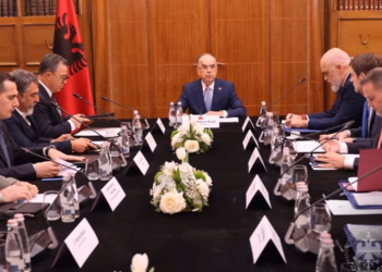 Begaj: Institucionet nuk konkurrojnë, por bashkëpunojnë për forcimin e sigurisë