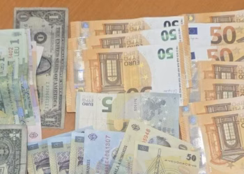 Qytetari nga Prizreni e gjen dhe dorëzon në polici kuletën me më shumë se 500 euro