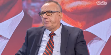 Hasani kritikon aktgjykimin ndaj ish-krerëve të UÇK-së: Mënyra si u dha ishte joprofesionale