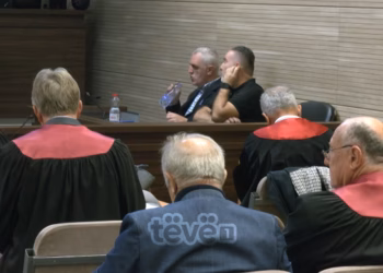 “4 nga të akuzuarit mund të kenë vdekur” – Gjykimi në mungesë ndaj 21 të akuzuarve për krime lufte
