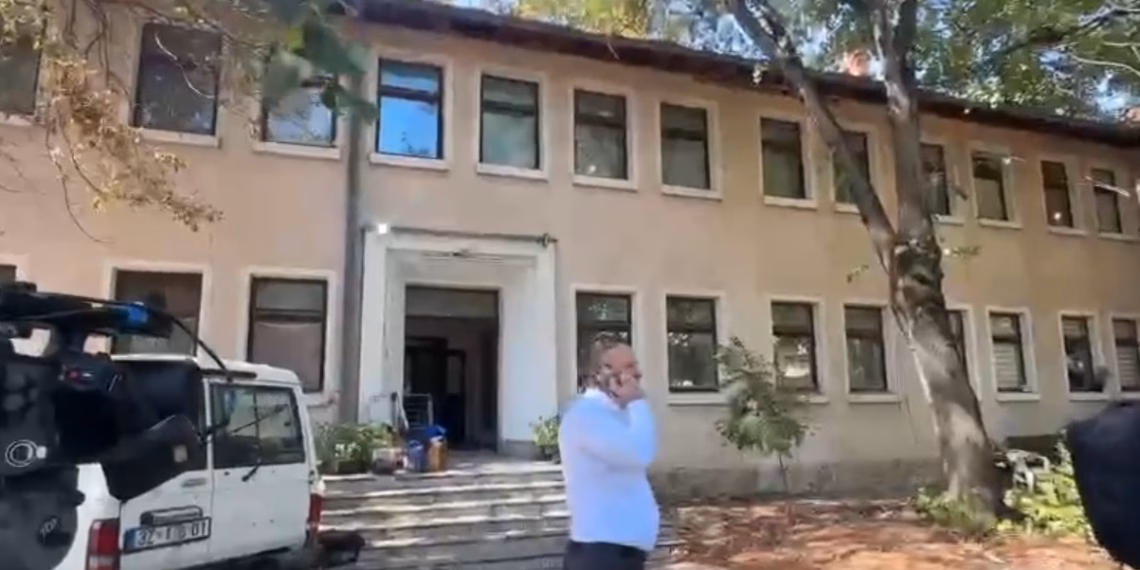 Gjenden objekte të pazakonta në bodrumin e ish-shkollës Teknike në Obiliq