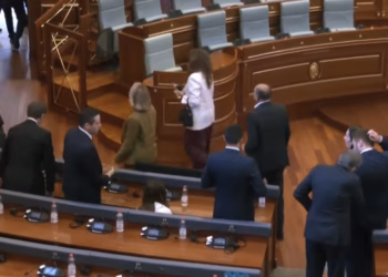 PDK-ja braktis sallën, VV-ja nuk e voton Vlora Çitakun për nënkryetare
