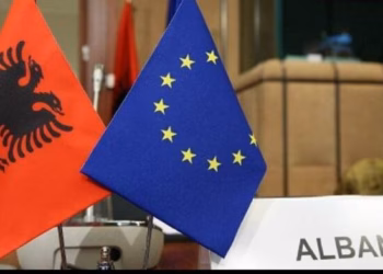 Plani për mbylljen e negociatave me Shqipërinë: më 6 tetor në Komision, më 15 tetor në tryezën e liderëve