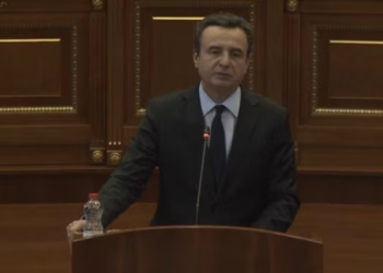 Albin Kurti premton dyfishim të shtesave për fëmijë