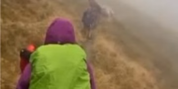 I kërcënoi alpinistët se do i pres në fyt – Komuna e Junikut thirrje policisë: Trajtojeni rastin, personi s’eshtë banor i yni