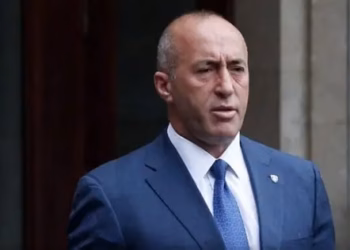Kërcënohet publikisht nga një profil rus Ramush Haradinaj