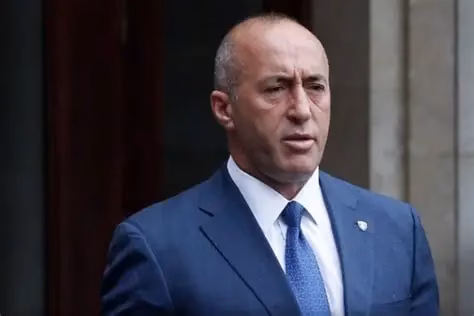 Kërcënohet publikisht nga një profil rus Ramush Haradinaj