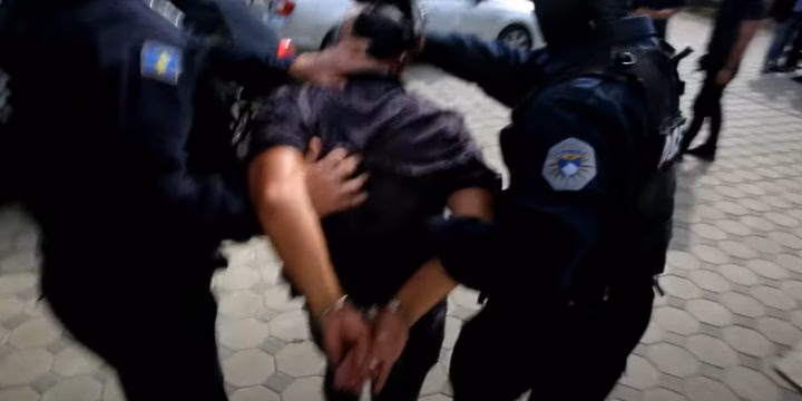Arrestohet një person në Prishtinë, i gjenden mbi 10 gramë marihuanë