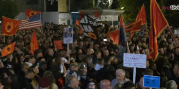 Nata e nëntë e protestës, mijëra qytetarë në kundërshtim të vendimit dënues të Speciales