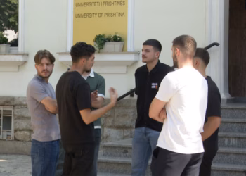 ​Studentët ngrihen kundër vendimit të Speciales, nesër protestojnë në Prishtinë