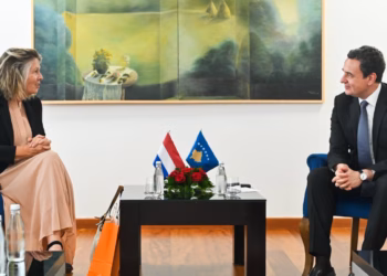 Kurti pret në takim lamtumirës ambasadoren holandeze Karin Boven