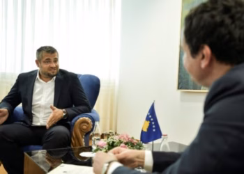 Andin Hoti: Me dy duar do ta votoja zhbërjen e Gjykatës Speciale