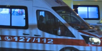 U plagos me thikë në Tiranë, ndërron jetë në spital 49-vjeçari
