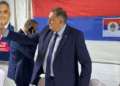 Mediumi boshnjak: Regjimi i Dodikut po sjell me autobusë votues nga Austria në prag të zgjedhjeve në BeH