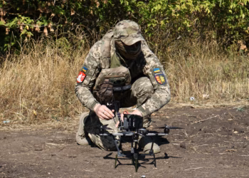 Qindra dronë ukrainas drejt Moskës në ditën e fundit të votimeve, raportohet për dy të vrarë