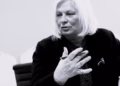 Familja e Flora Brovinës jep detaje të ceremonisë së varrimit dhe homazheve për nder të saj
