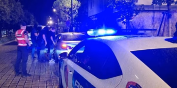 Të shtëna me armë zjarri në Laprakë, mbeten të plagosur dy persona