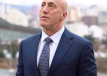 Haradinaj e cilëson të padrejtë vendimin e Speciales: U ndihmojmë armiqve nëse e dëmtojmë Kosovën