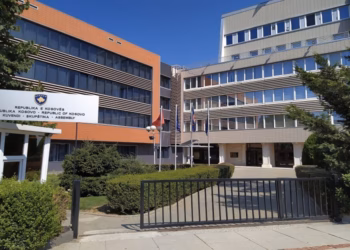Arrestohet një person në Prishtinë për kërcënim ndaj Kuvendit
