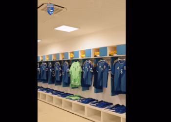Starton Zhegrova, formacioni i Kosovës kundër Iralndës