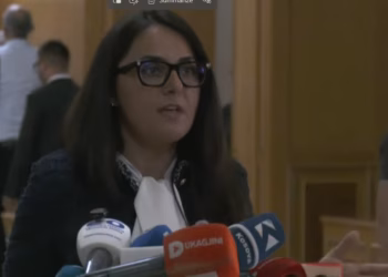 Jehona Lushaku deklaron se propozimi i Kujtim Shalës si nënkryetar i bënë nder Kuvendit