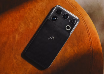 Prezantohet Motorola Signature 27